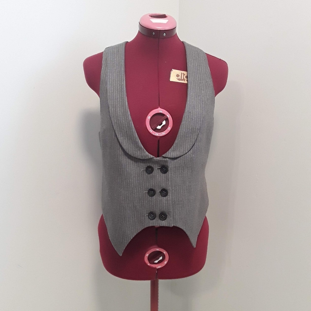 Club Monaco 94% wool vest